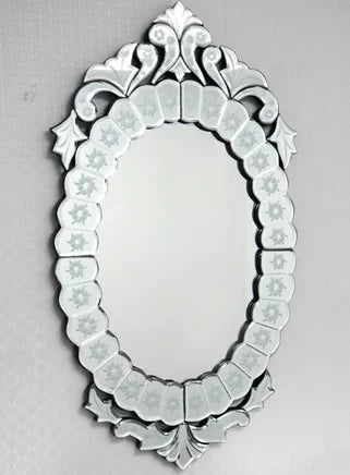 Accent Oval Classic Venetian Mirror