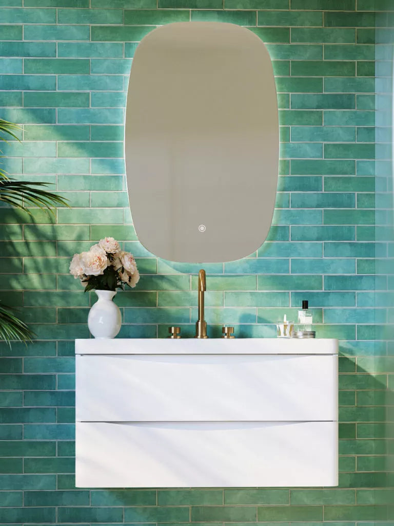 Q-Line Backlit LED Mirror (3 Lights Integrated)