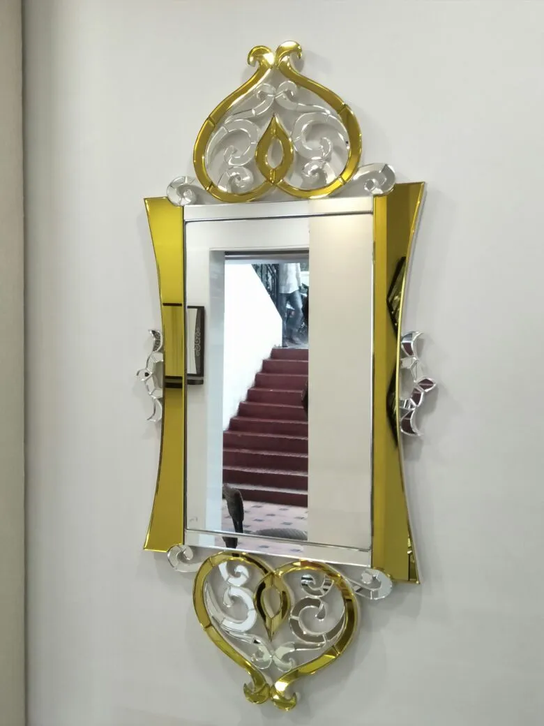 Classical Vinatge Gold Mirror